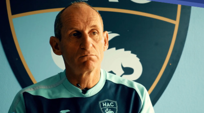 Thierry Uvenard compte 216 matchs en pro au HAC et 75 rencontres féminines comme entraîneur