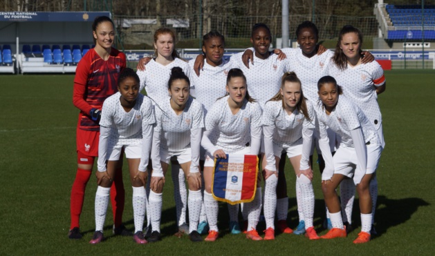 Le XI aligné contre l'équipe U15 Élite du PSG (photo Sébastien Duret)