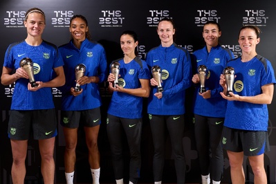 FIFA The Best - Aitana BONMATI, Alyssa NAEHER et Emma HAYES et MARTA lauréates