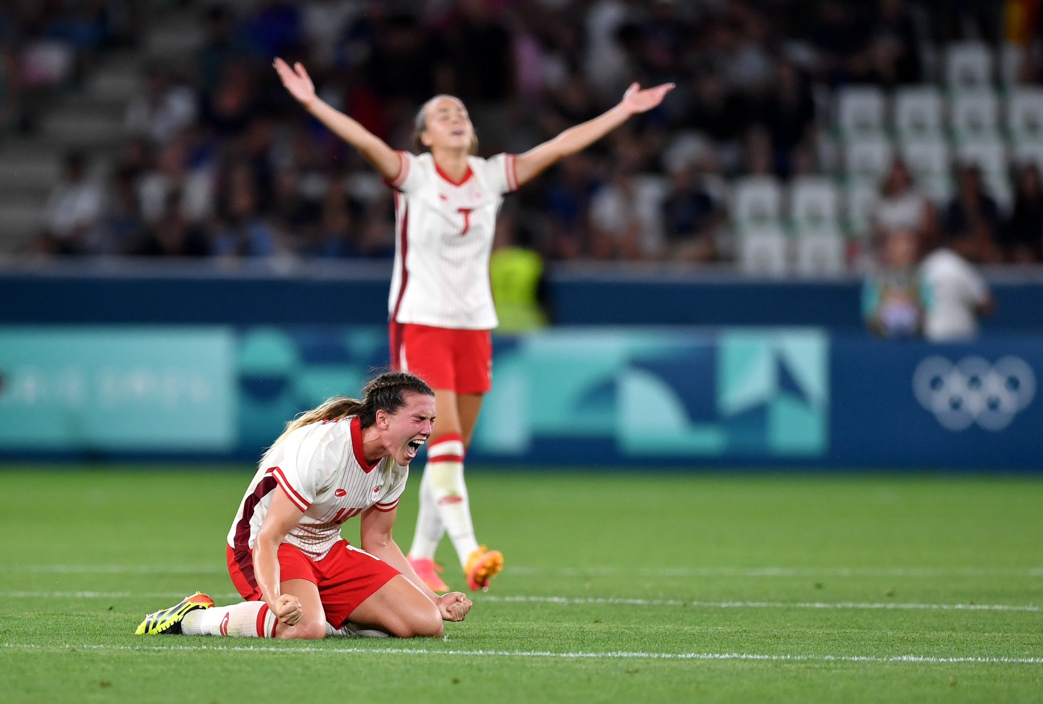 Vanessa Gilles offre un succès dans les arrêts de jeu (photo Canada Soccer)