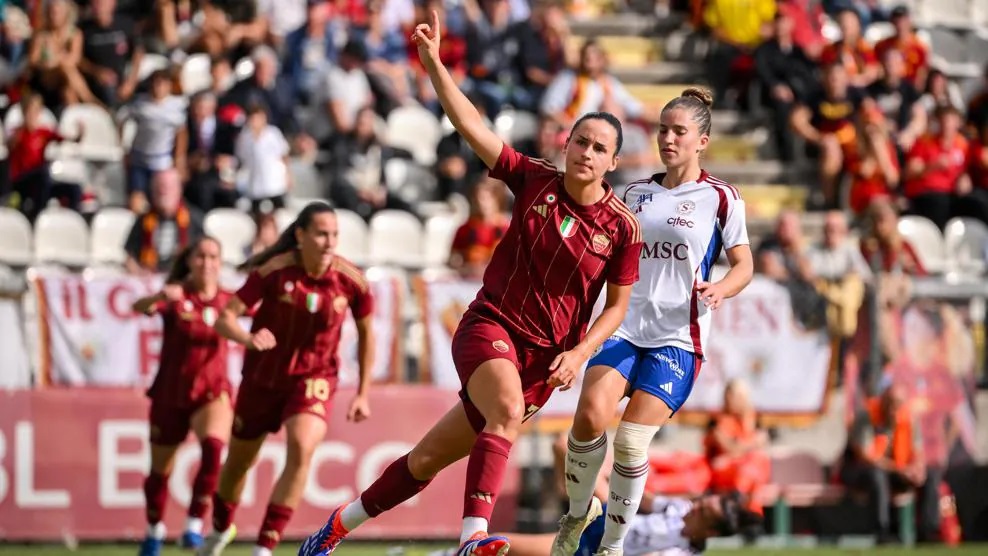 La Roma prend l'avantage face au Servette (photo UEFA via Getty)