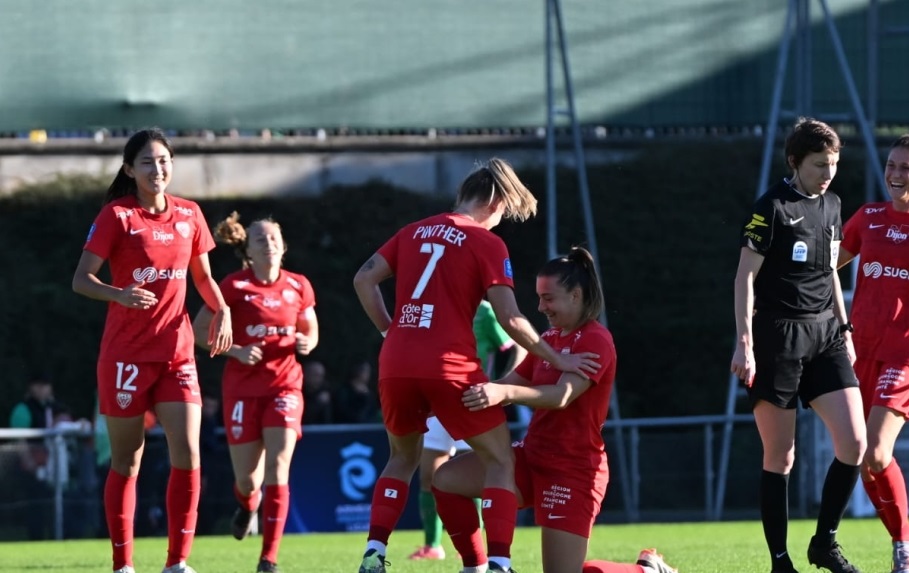 Les Dijonnaises décrochent une victoire à Saint-Étienne (photo Vincent Poyer/DFCO)