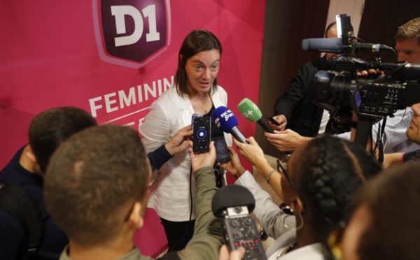 Bleues - Corinne DIACRE ne ferme aucune porte