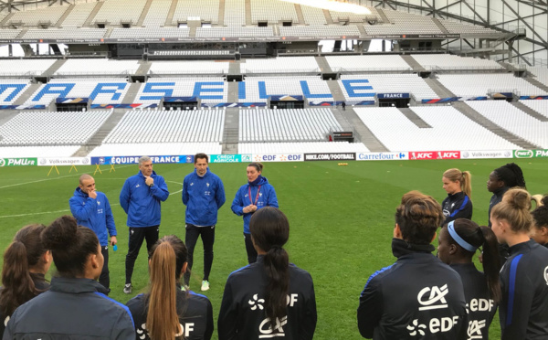 Bleues - La FRANCE entre face à l'ITALIE dans le vif du sujet