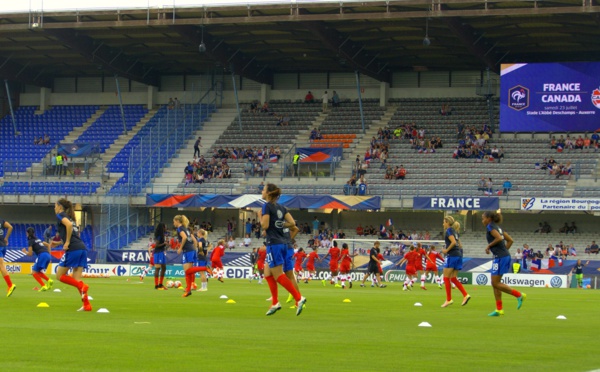 Bleues - Le JAPON annoncé à AUXERRE