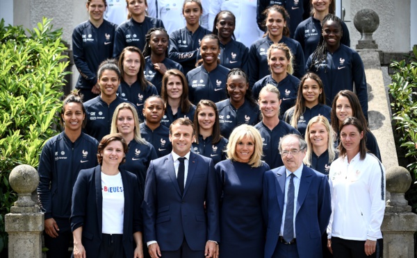 Bleues - Le Président de la République à la rencontre de la sélection