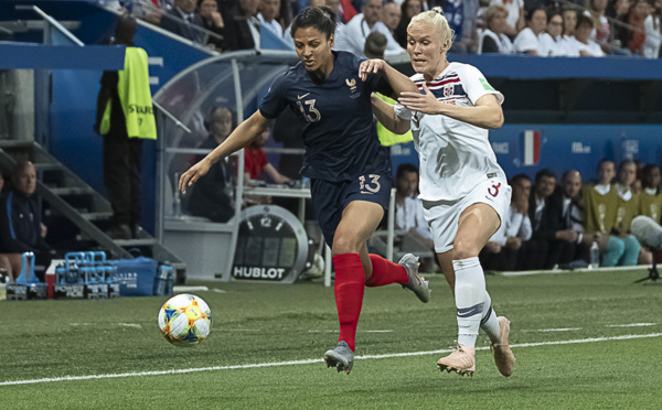 Bleues - Première victoire en compétition face à la NORVEGE