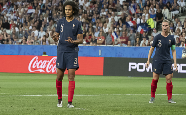 Bleues - Wendie RENARD, une (grosse) boulette sans conséquence