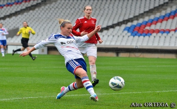 D1 - Eugénie LE SOMMER (OL) s'offre un quintuplé face au FF ISSY pour son anniversaire