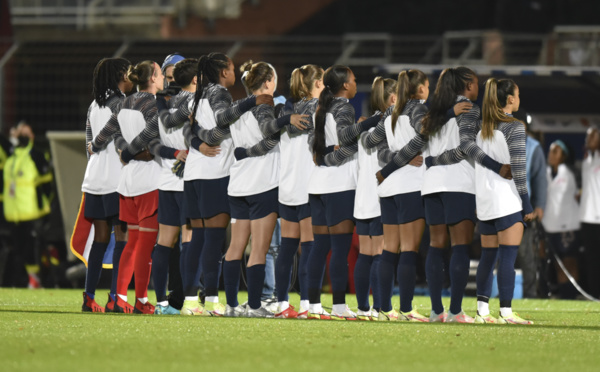 Bleues - KAZAKHSTAN - FRANCE, garder le rythme