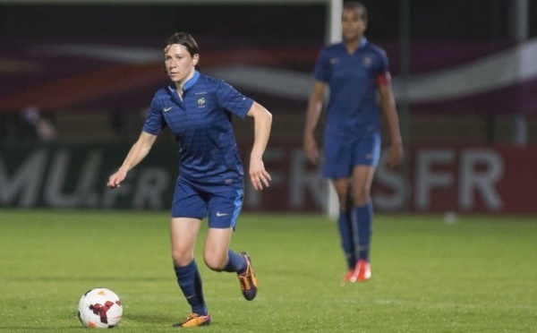 Bleues - Elise BUSSAGLIA : « Je préférais rester dans ma bulle »