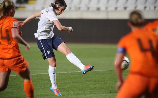 Bleues - Et Wendie RENARD délivra la FRANCE