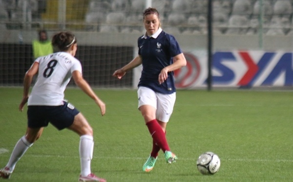 Bleues - Camille ABILY : "On peut toujours renverser des situations"