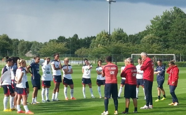 Bleues - Début du stage de préparation en effectif réduit