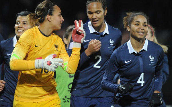 Bleues - Wendie RENARD : "Sarah, je veux la voir comme ça en Coupe du Monde"