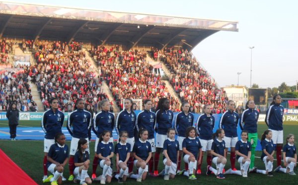 Bleues - FRANCE - RUSSIE : 2-1 : Les Bleues continuent leur route vers le Canada