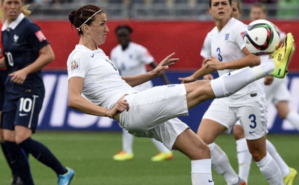 Coupe du Monde 2015 - Le résumé vidéo de FRANCE - ANGLETERRE (FIFA TV)