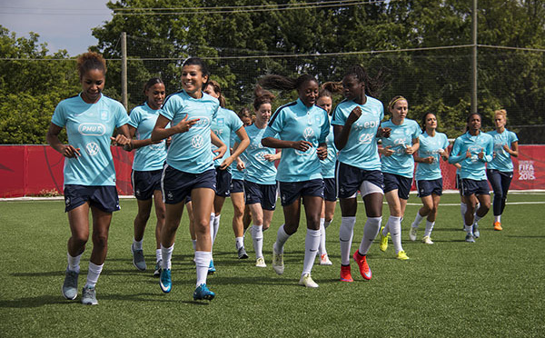 Bleues - Entraînement sous le soleil d'Ottawa