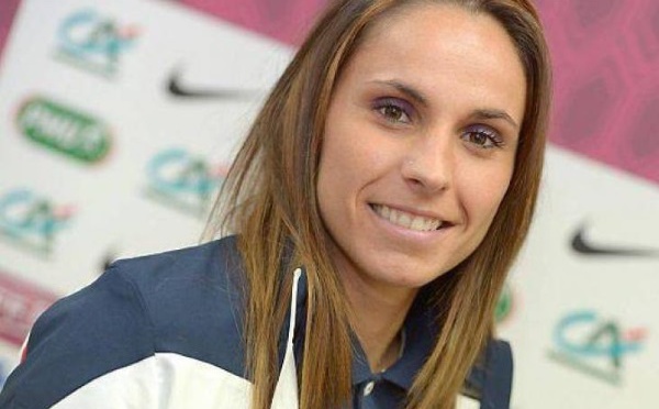 Bleues - Jessica HOUARA D'HOMMEAUX : « L'Allemagne, il faut s'en inspirer »