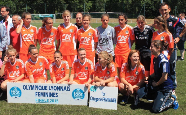 Crédit Agricole Mozaïc Foot Challenge - Les filles de l'OLYMPIQUE LYONNAIS au sommet de leur art !