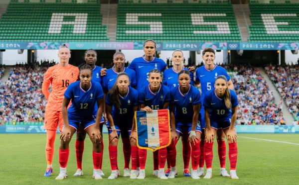 Les Bleues (photo Zoé Jeulin/FFF.fr)