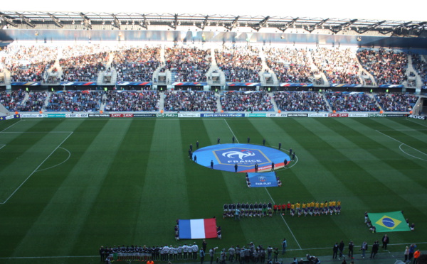 Bleues - FRANCE - BRESIL : 2-1 (Renard 37', Henry 55' ; Poliana 80')