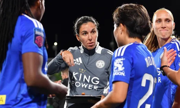 Amandine Miquel débute par un match nul avec Leicester. Bompastor a gagné avec Chelsea