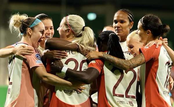 UWCL - L'OL solide et vainqueur à WOLFSBURG