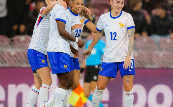 Kelly Gago, titularisée pour la première fois et premier but (photo @equipedefrance)