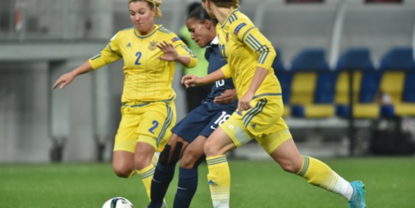 Bleues - UKRAINE - FRANCE : le résumé vidéo (FFF TV)