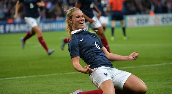 D1 - Le départ d'Amandine HENRY vers PORTLAND THORNS officialisé