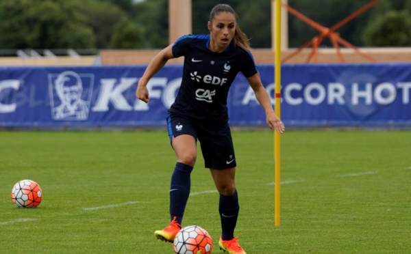 Bleues - Jessica HOUARA D'HOMMEAUX : "Une décision mûrement réfléchie"