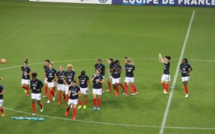 Bleues - FRANCE - BRESIL : Henry capitaine et latérale gauche