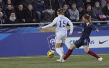 Bleues - L'AUSTRALIE et les ETATS-UNIS adversaires possibles en préparation