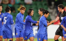 Bleues - FRANCE - THAÏLANDE : Cap à l'Est !