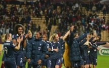 Bleues - Vingt-cinq joueuses pour la tournée en GUYANE et aux ETATS-UNIS